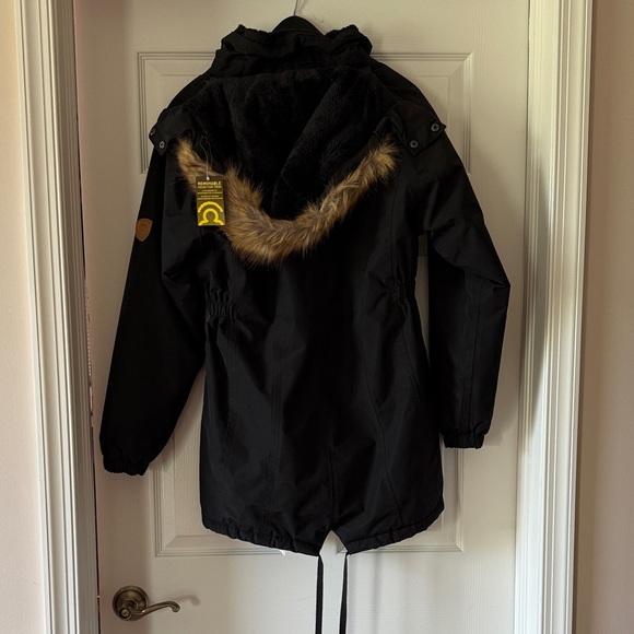 Woman’s Black Winter Jacket - Picture 2 of 5